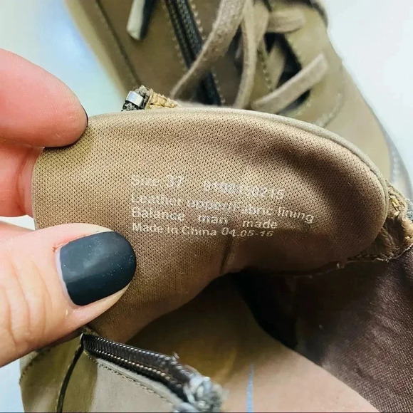 Dansko Loretta Platform Sneakers - Picture 8 of 8